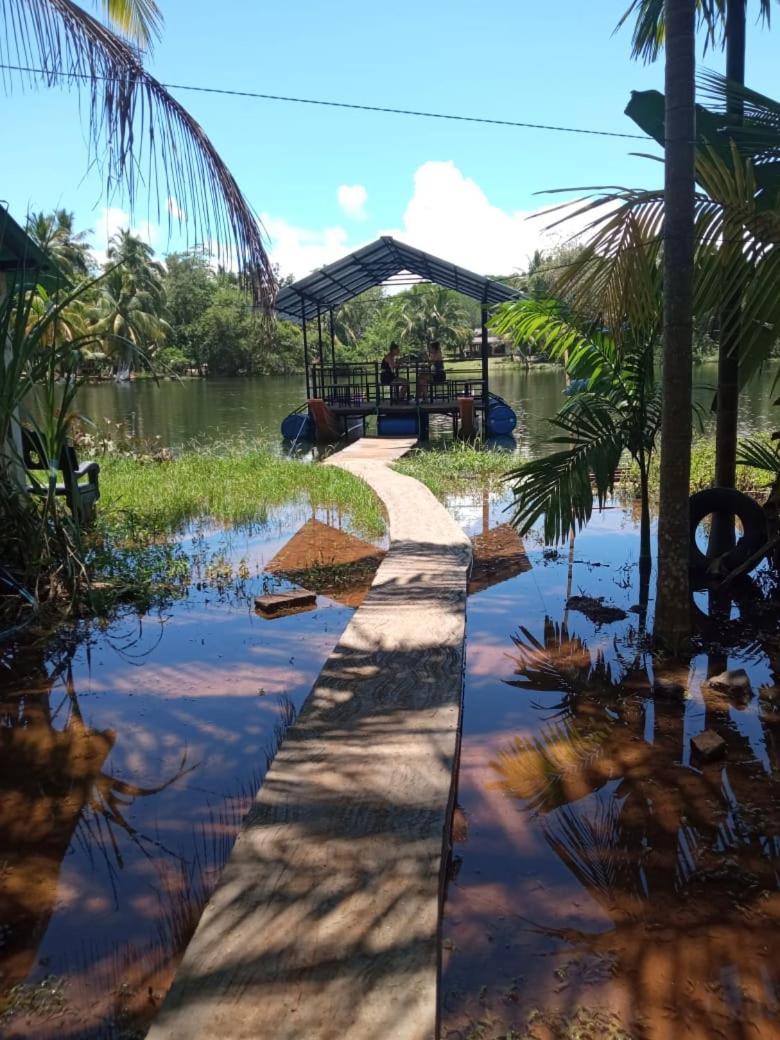 Splendid Lake View Safari Lodge Udawalawe Exterior photo