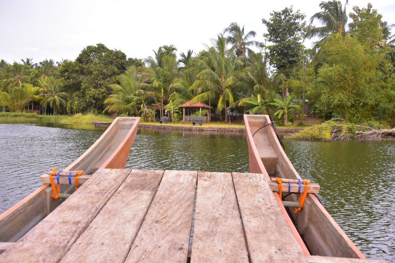 Splendid Lake View Safari Lodge Udawalawe Exterior photo